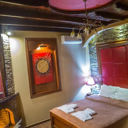 Morfeas 3* Káto Loutrákion